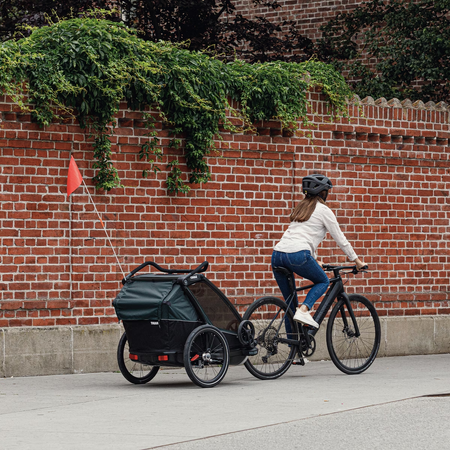 Przyczepka rowerowa wielofunkcyjna na dwa miejsca Thule Chariot Cab – ciemnoszara