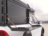 Stolik boczny Alu-Cab Camper Trax z uchwytem na trapy do Canopy Campera i ModCAP