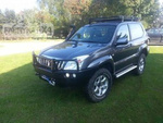 FABRYKA 4X4 ZDERZAK PRZÓD Z BULLBAREM DO WERSJI Z PLASTIKOWYMI POSZERZENIAMI NADKOLI TOYOTA LAND CRUISER J125